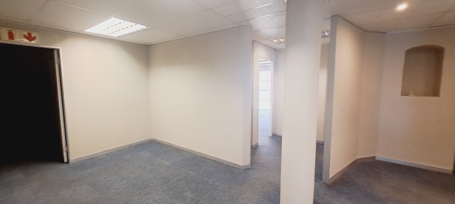 Commercial Property for Sale in Plattekloof Western Cape
